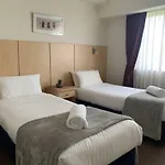 Airport Ascot Motel